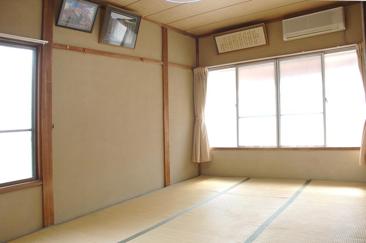 Bed and Breakfast Minshuku Isaburo à Shimoda  Extérieur photo
